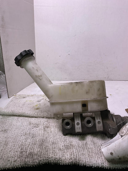 Master Cylinder GMC ACADIA 09 10 11 12 13 14 15 16 171
