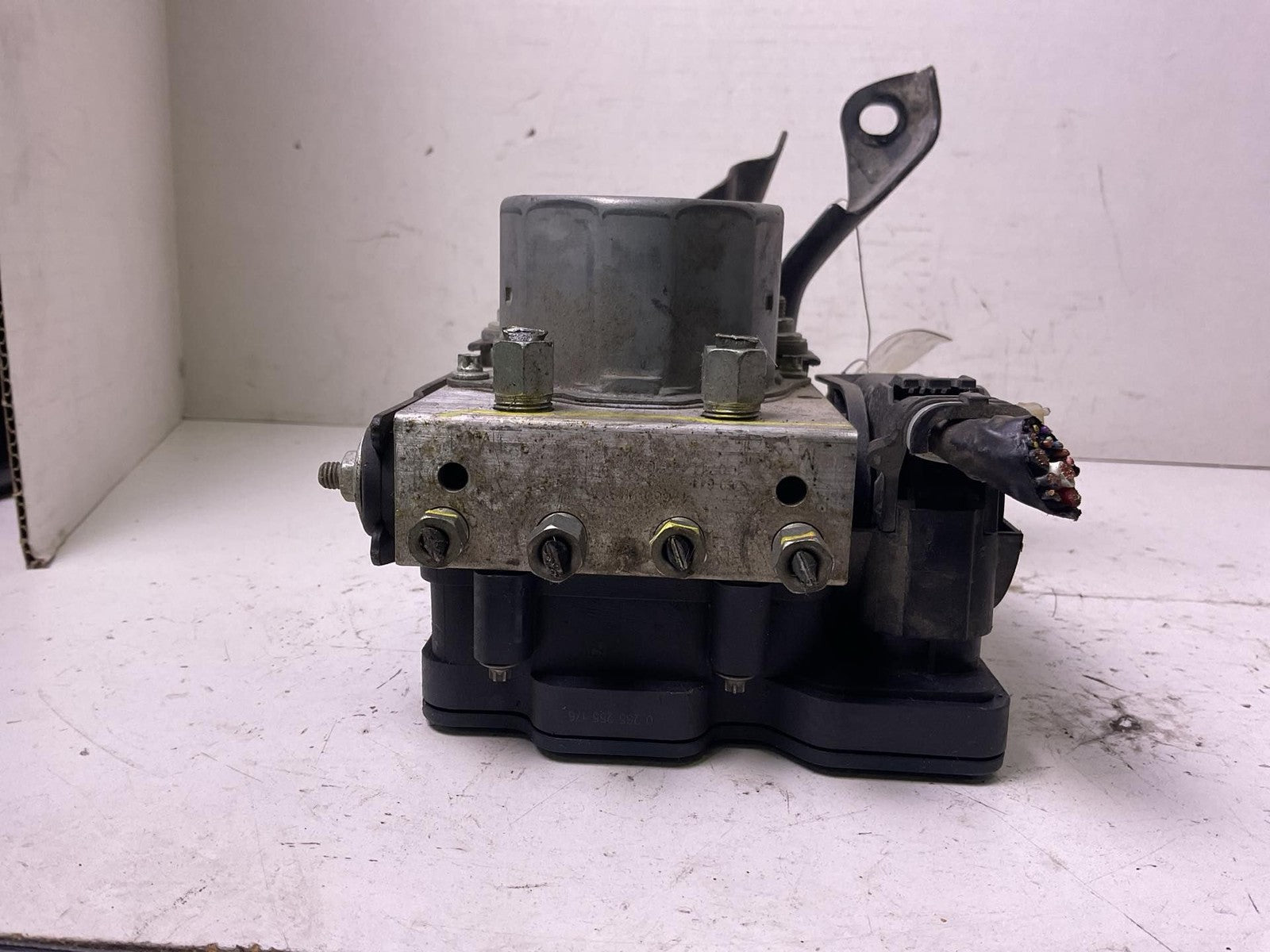 Anti-lock Brake Parts NISSAN ALTIMA 16 171