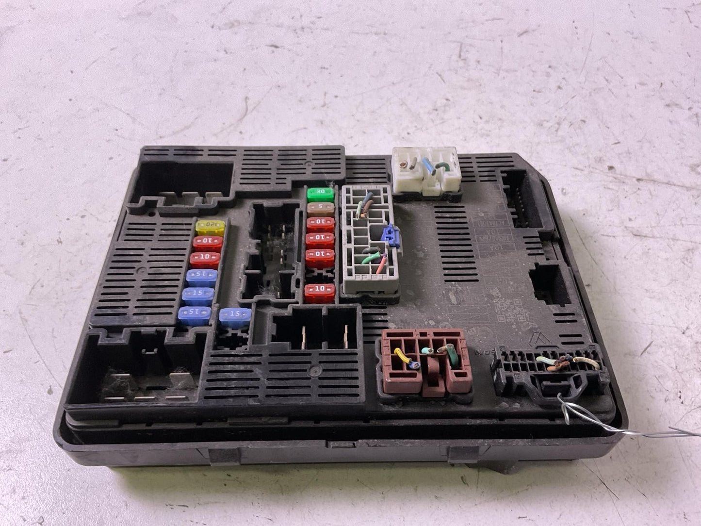 Engine Fuse Box NISSAN ALTIMA 19 20 21 22 23 241