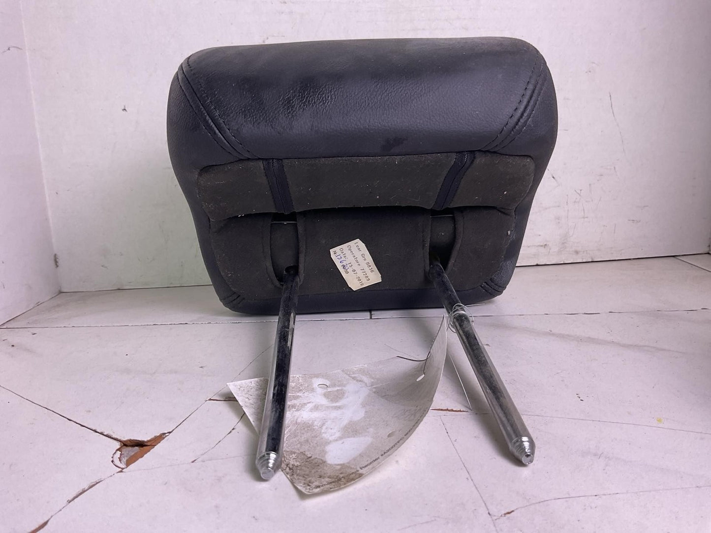 Headrest MASERATI GHIBLI Right 172