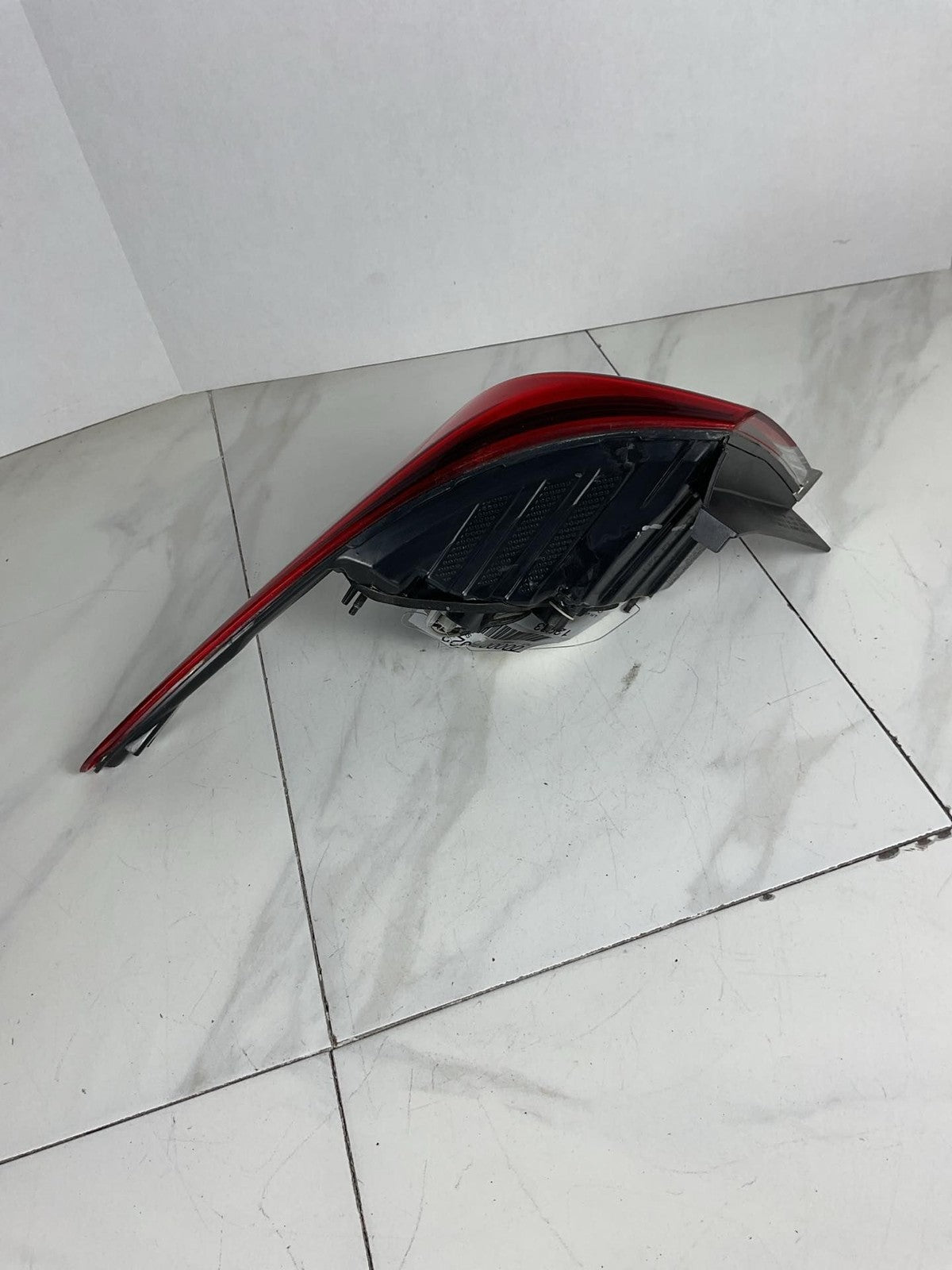 Tail Light Assembly HYUNDAI SONATA Left 18 192