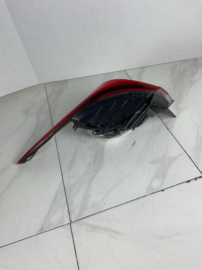 Tail Light Assembly HYUNDAI SONATA Left 18 192