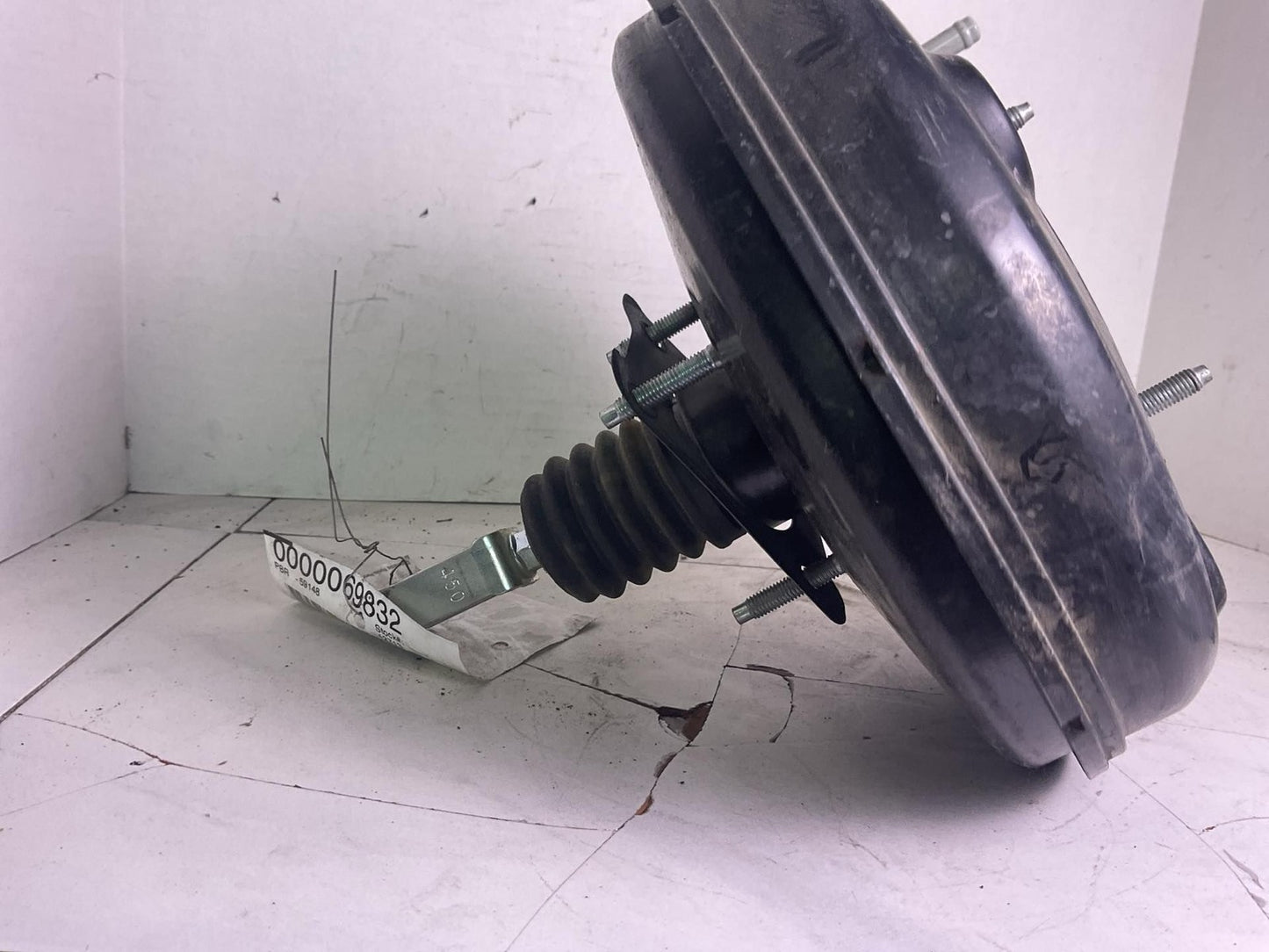 Power Brake Booster TOYOTA CAMRY 13 145