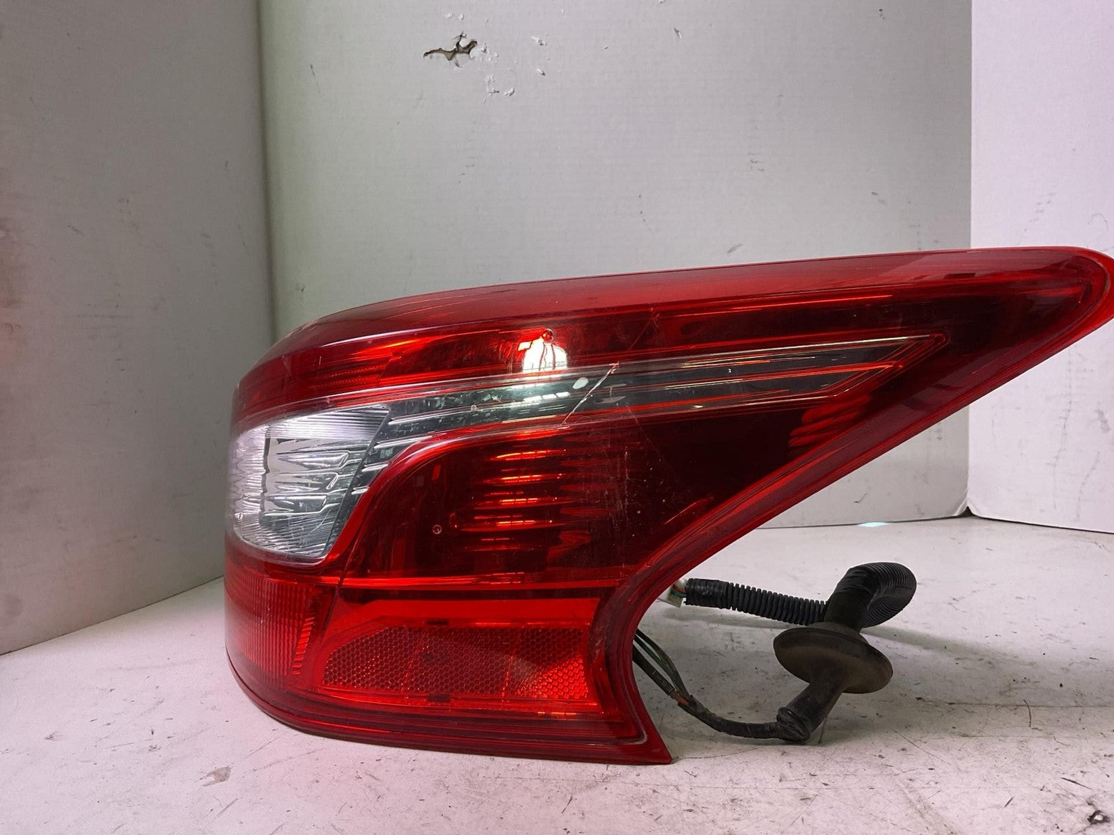 Tail Light Assembly NISSAN SENTRA Right 16 17 18 191