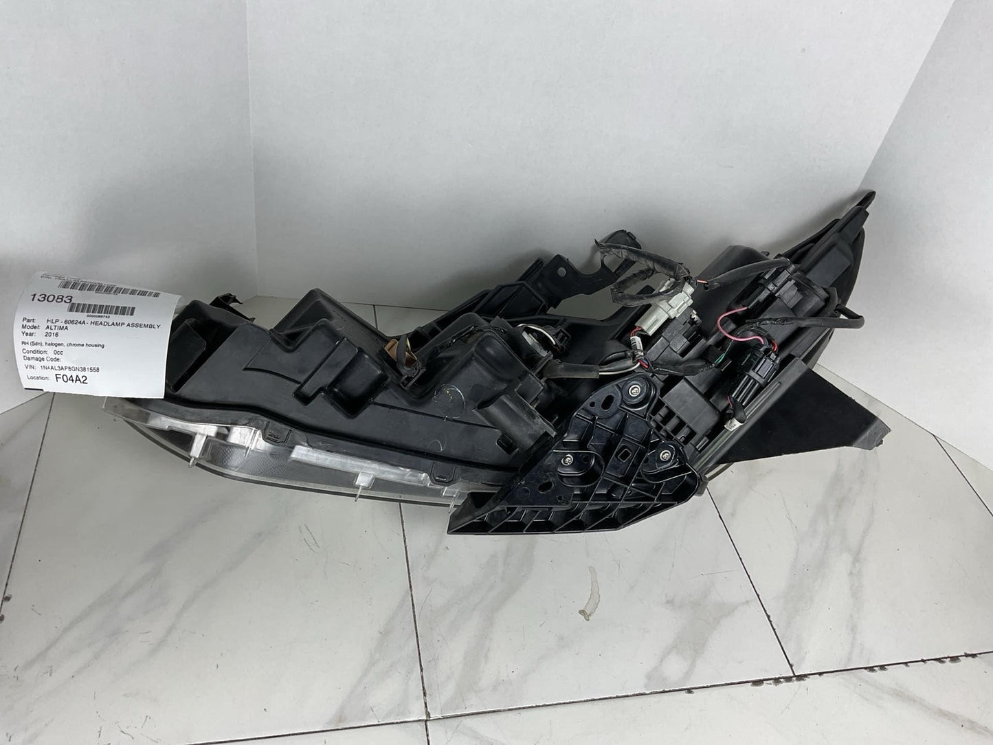 Right Passenger Side Head Light Assembly 2016-2018 NISSAN ALTIMA5