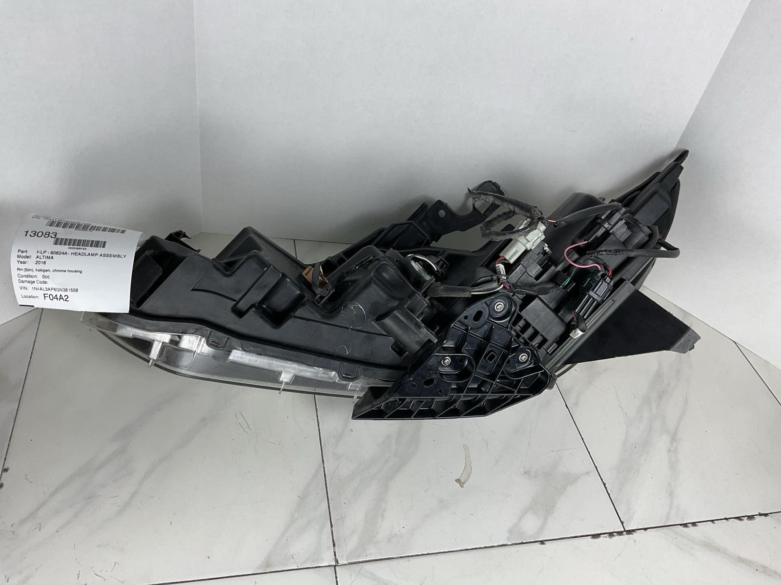 Right Passenger Side Head Light Assembly 2016-2018 NISSAN ALTIMA5