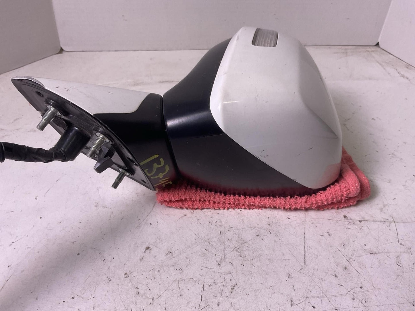 Door Mirror HONDA CIVIC Right 124