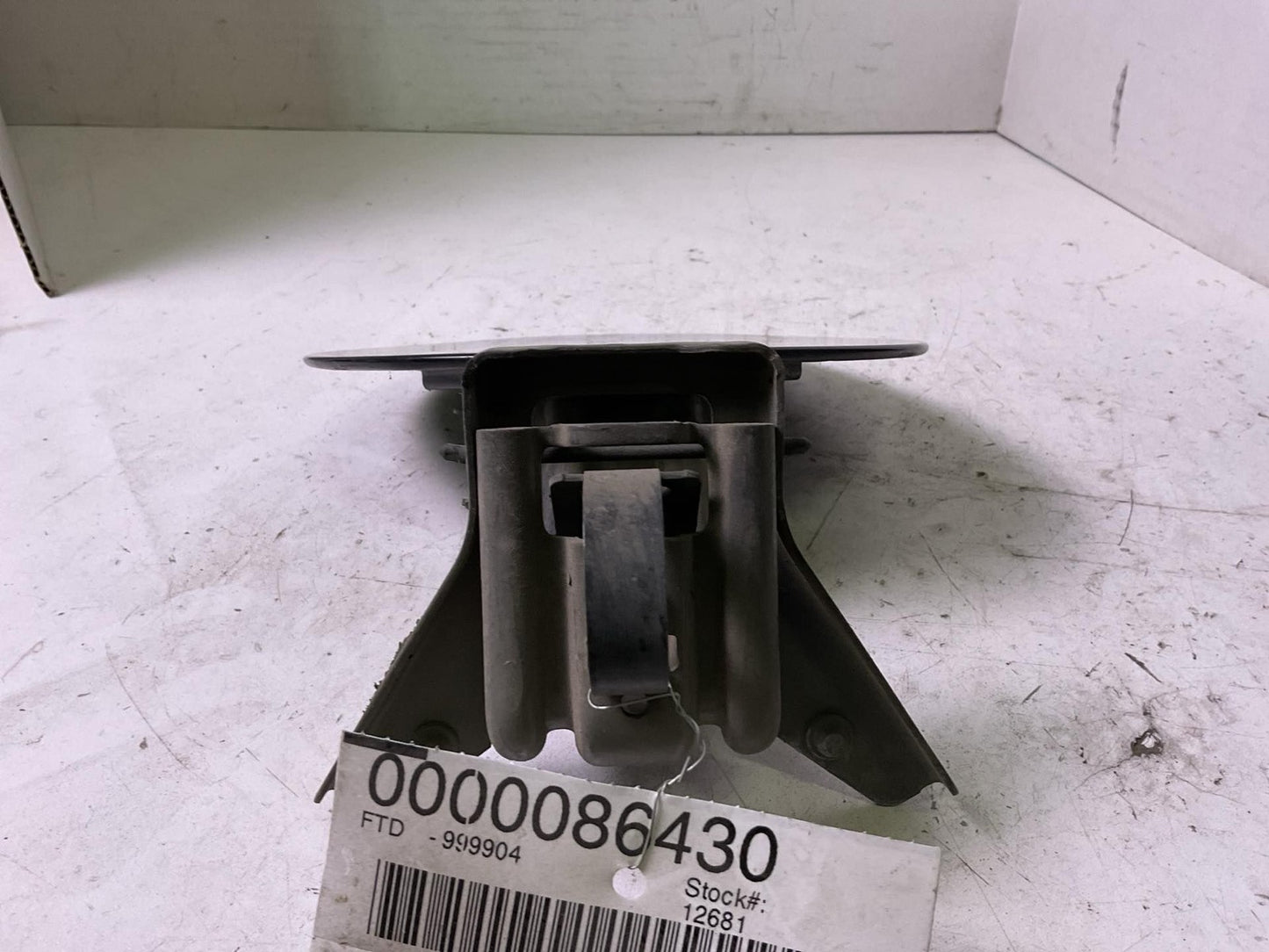 Fuel Tank Door ESCALADE ESV 07 08 09 10 11 12 13 141