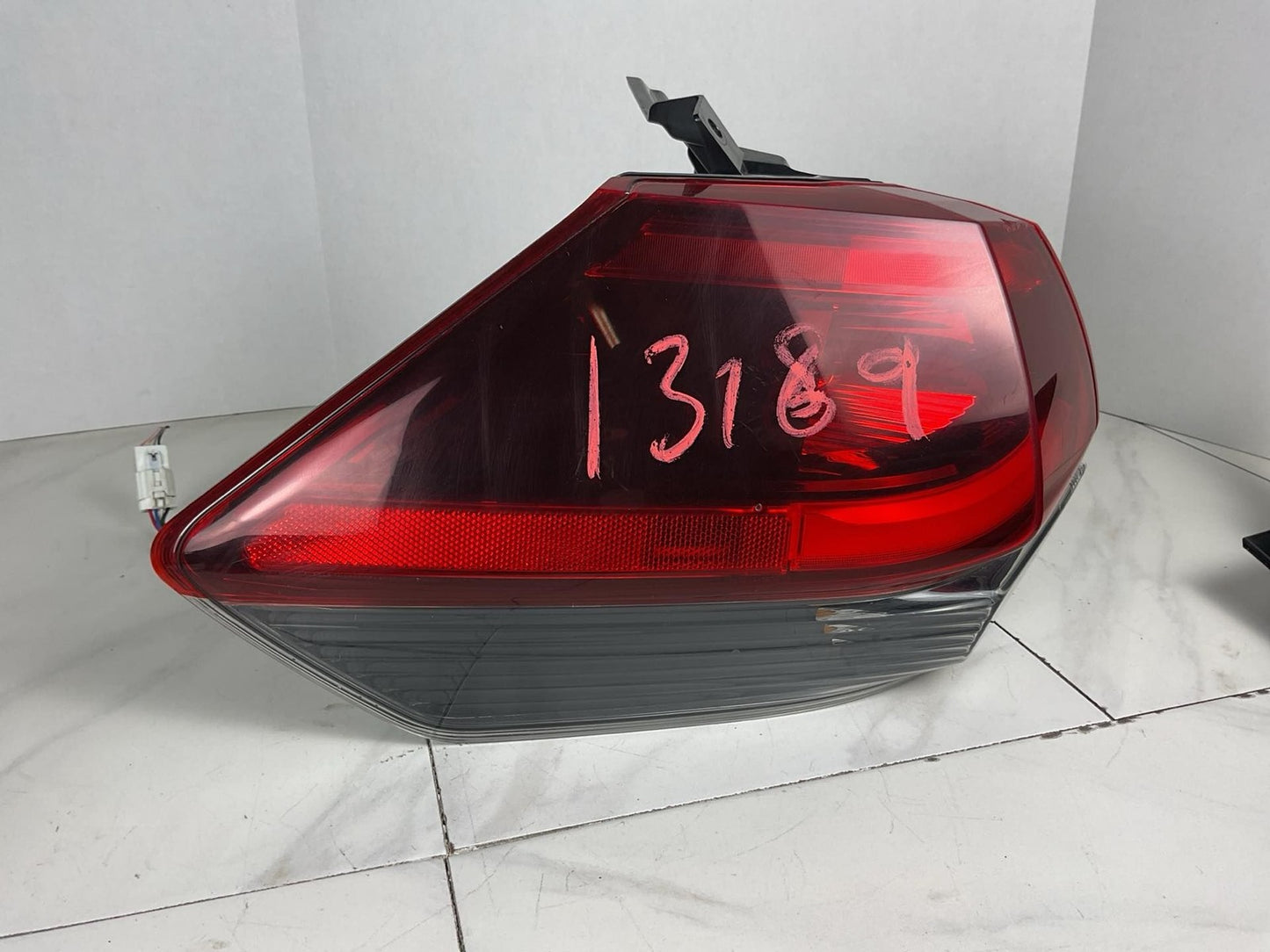 Tail Light Assembly ROGUE EXCEPT SPORT Left 17 18 19 201