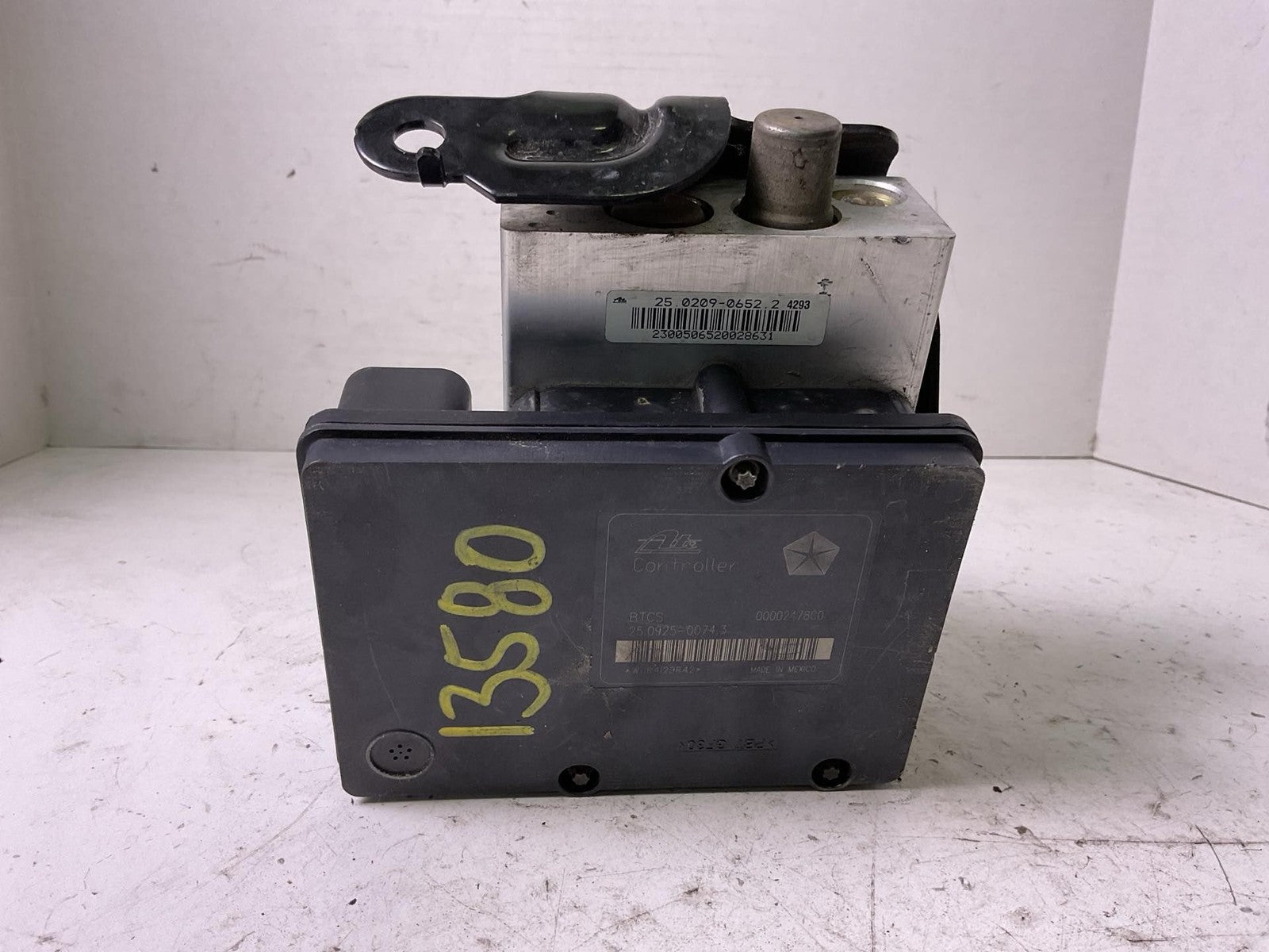 Anti-lock Brake Parts JEEP GRAND CHEROKEE 054