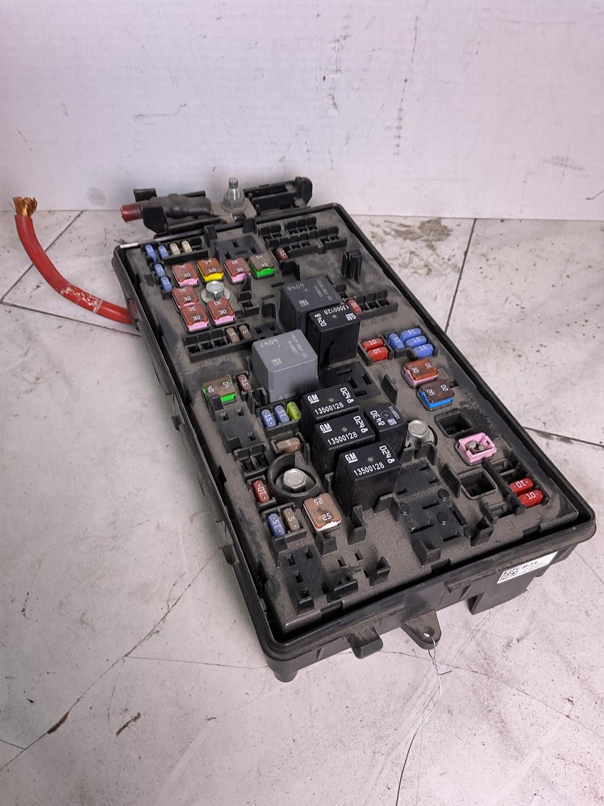 Engine Fuse Box CHEVY MALIBU 14 15 160