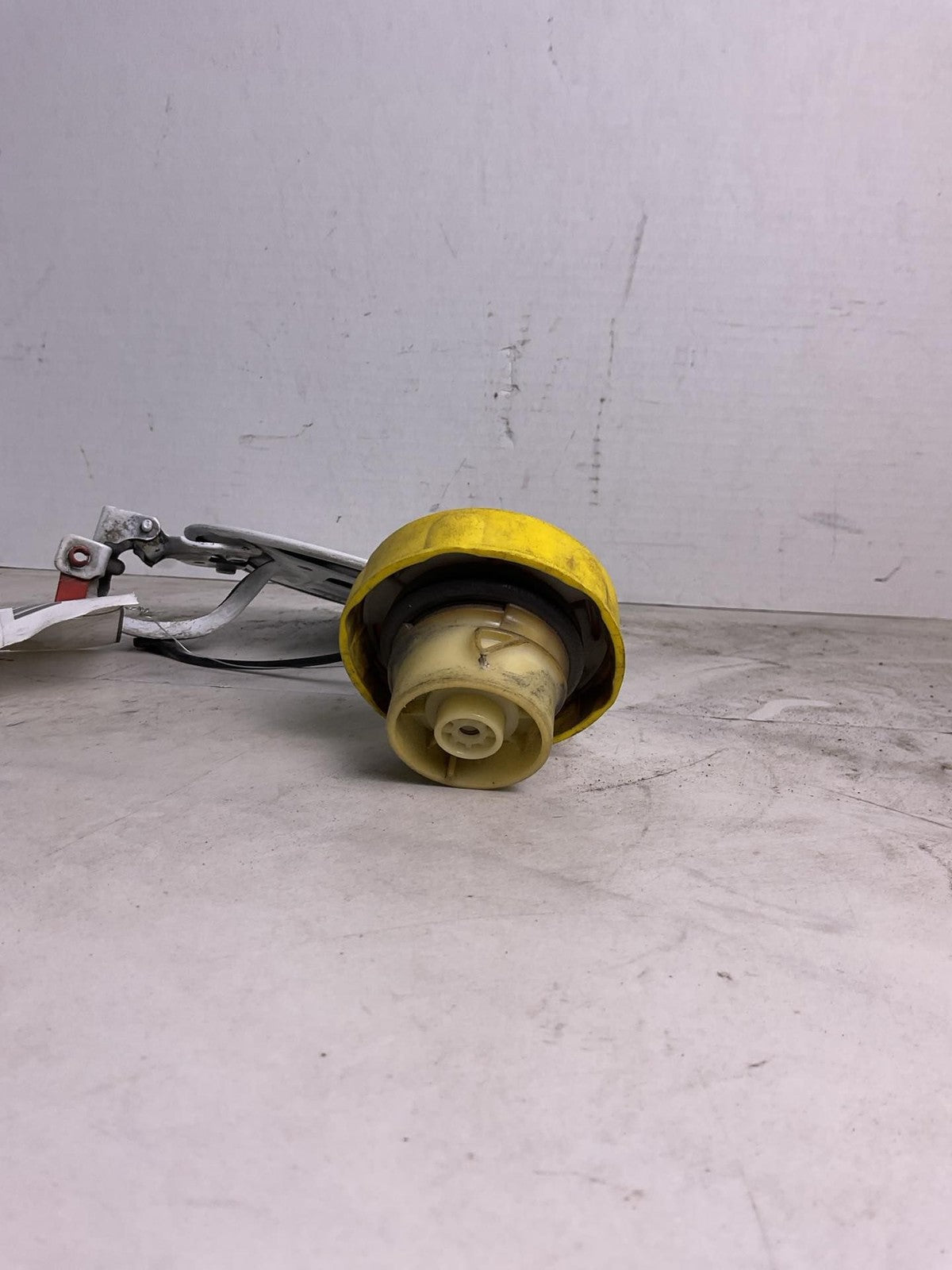 Fuel Tank Door CHRYSLER TOWN CNTRY 08 09 10 11 12 13 14 15 161