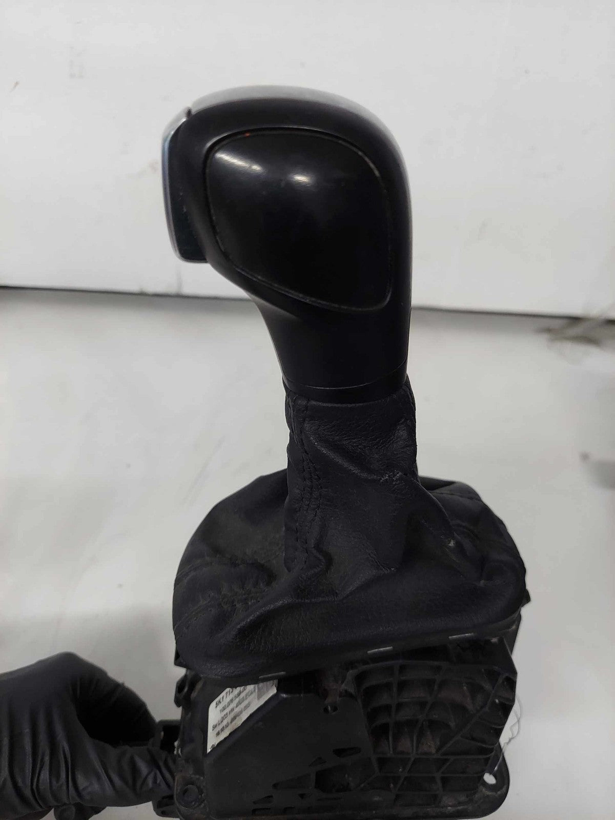 Automatic Transmission Floor Gear Shifter Assembly For 2011-2014 JETTA EXCEPT GL8