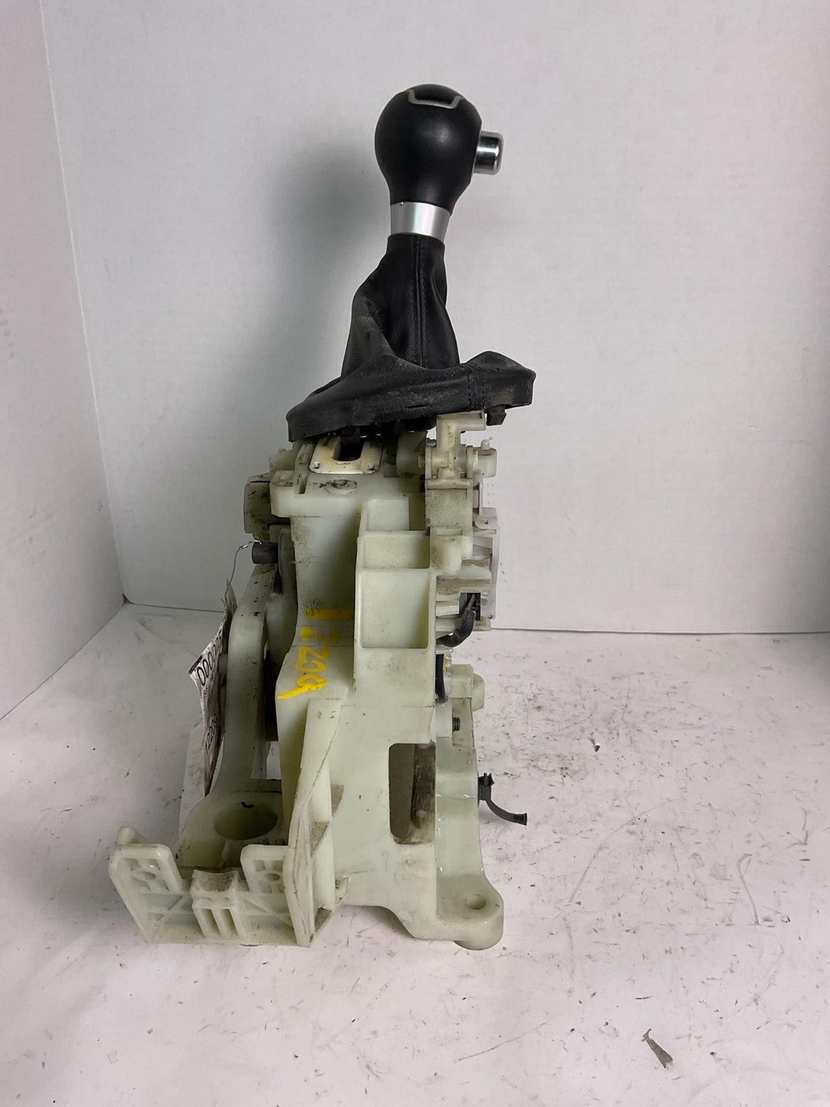 Floor Shifter KIA SOUL 18 192