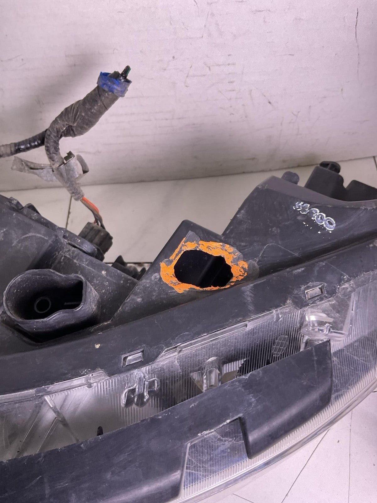 Headlamp Assembly KIA SOUL Right 20 21 221