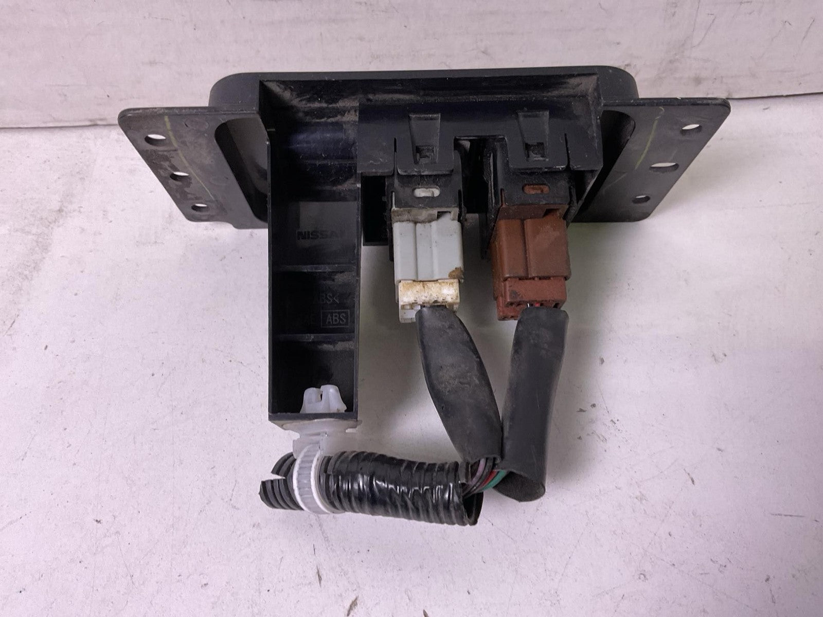 Seat Warmer Switch NISSAN SENTRA 174