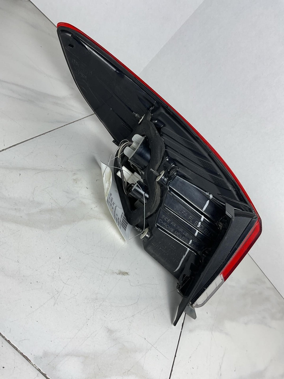 Tail Light Assembly HYUNDAI SONATA Left 18 194