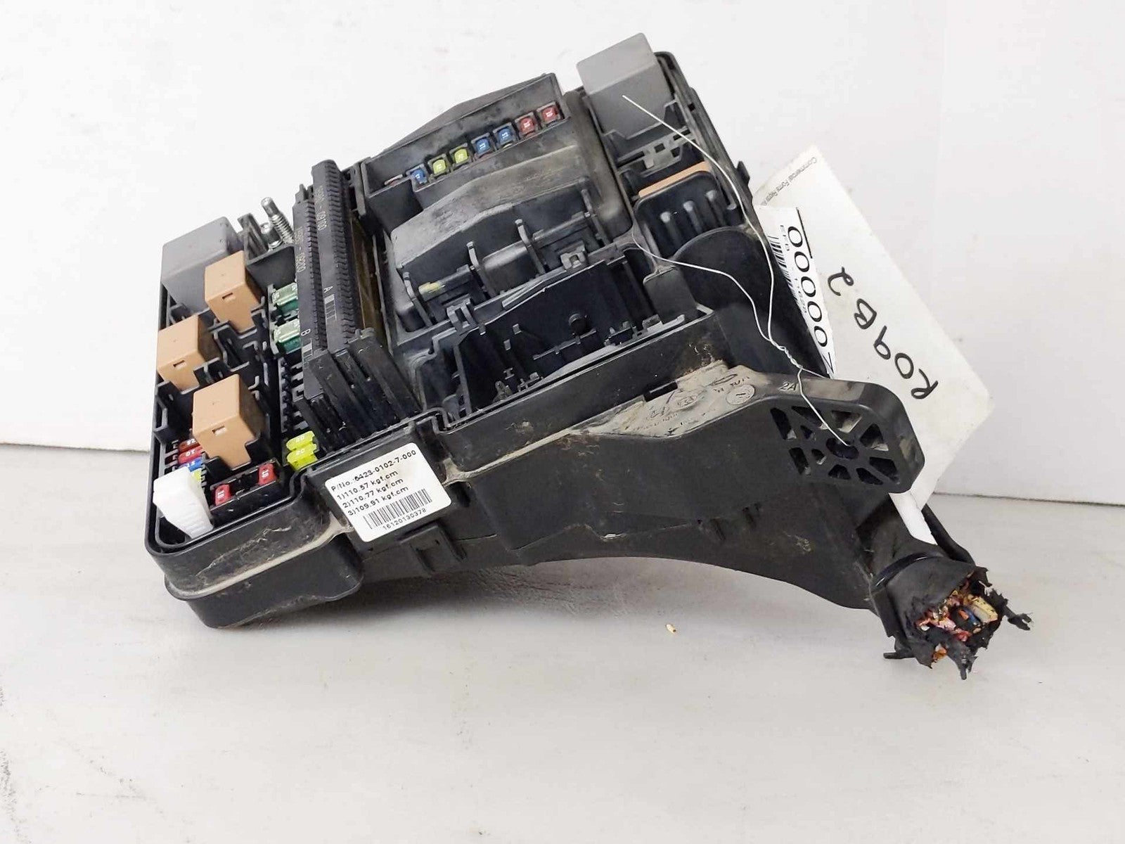 Engine Fuse Box HYUNDAI SONATA 16 176