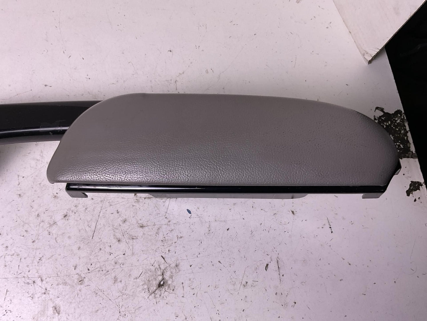 Door Switch Front TOYOTA SIENNA 04 05 06 07 08 09 102
