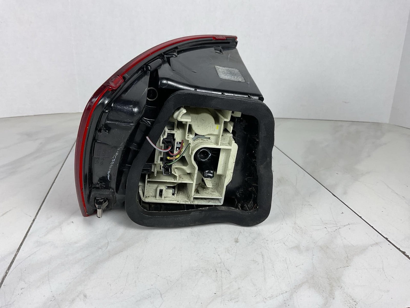 Tail Light Assembly JETTA EXCEPT GLI Right 15 163