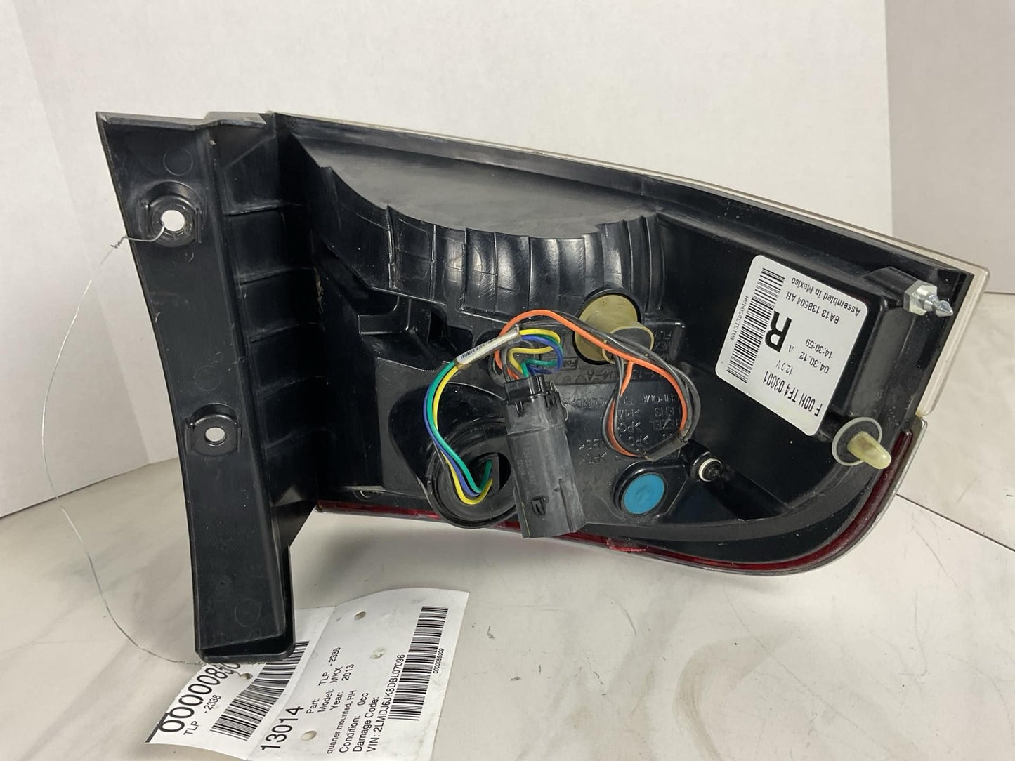 Tail Light Assembly LINCOLN MKX Right 11 12 13 14 155