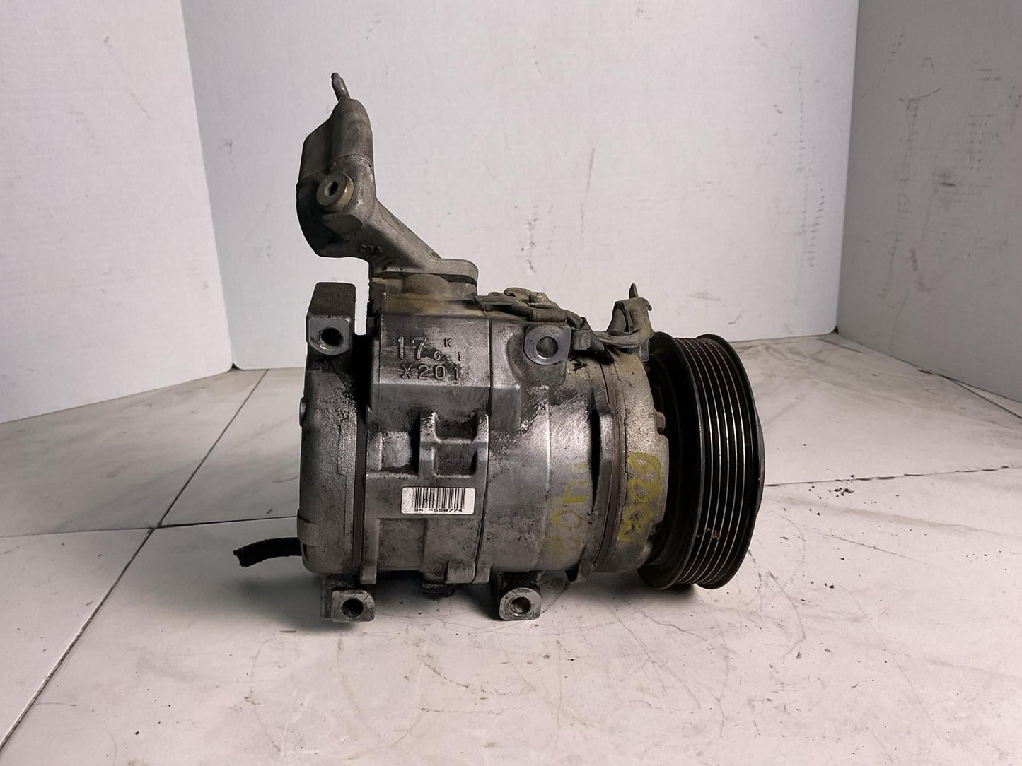 A/c Air Compressor LEXUS RX330 04 05 064