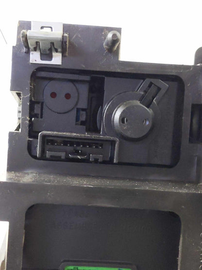 Headlight Switch (dash Mtd) CADILLAC ESCALADE 03 04 05 067