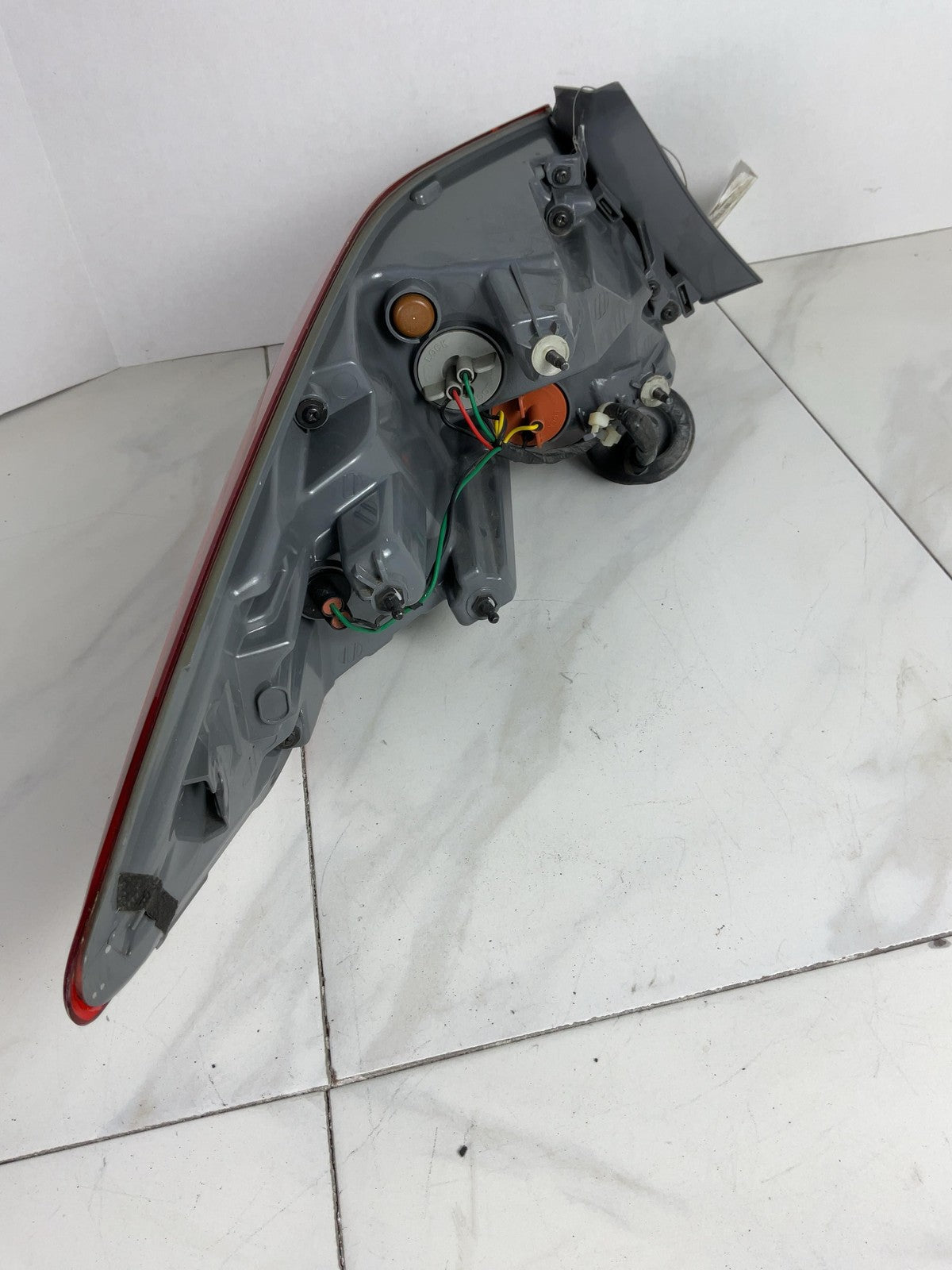 Tail Light Assembly HYUNDAI ELANTRA Right 17 184