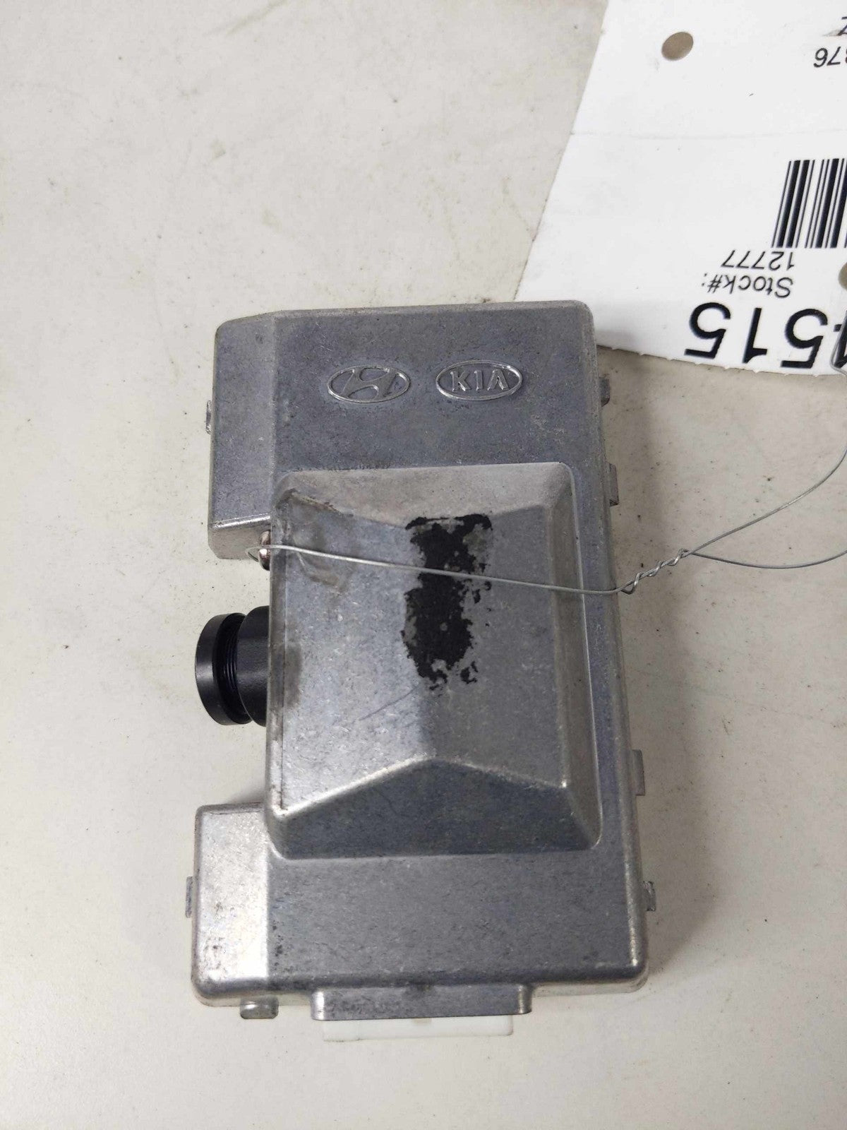 Camera/projector KIA CADENZA 142