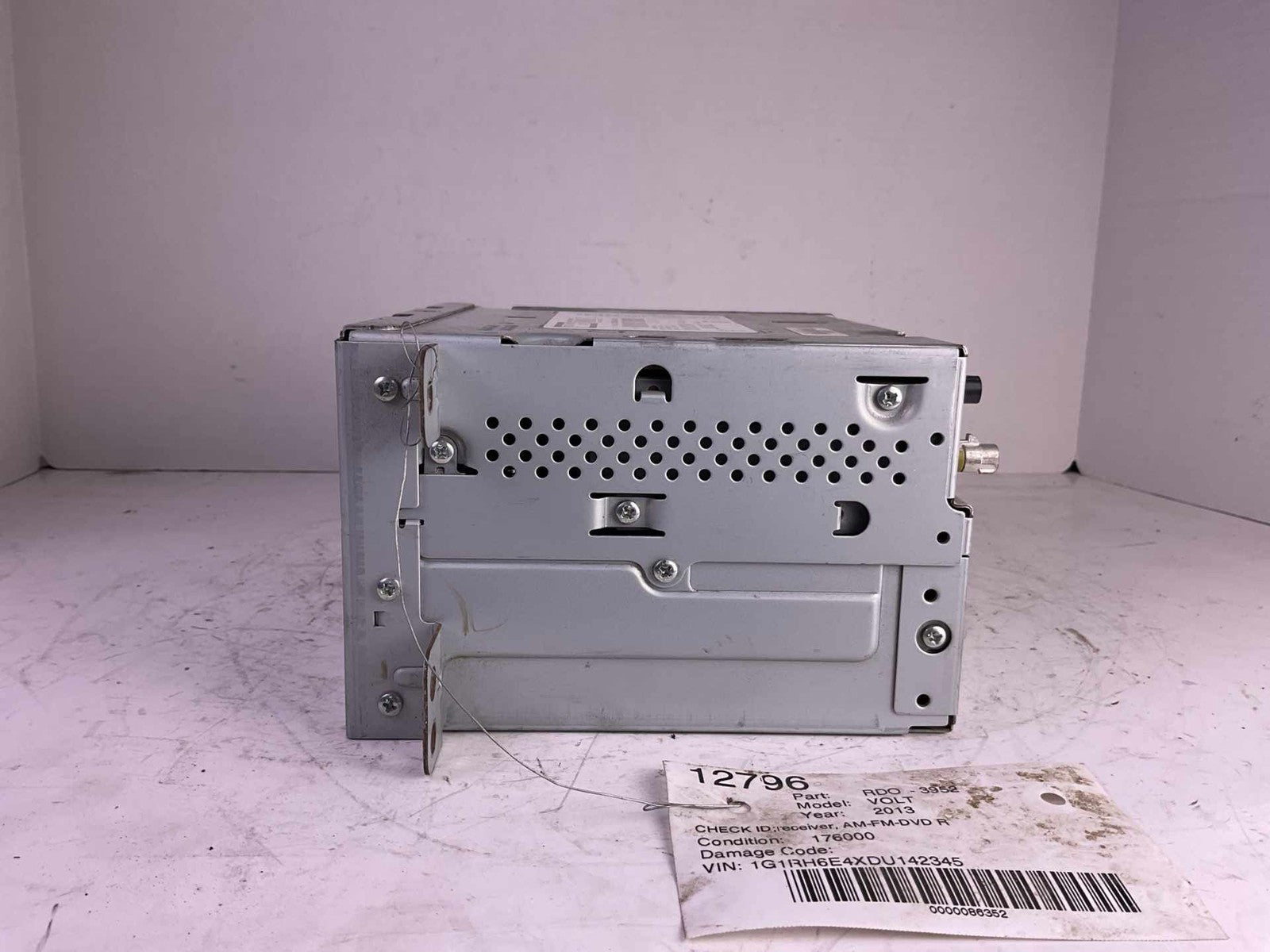 Car Stereo Radio Equipment Audio & Visual For 2013 Chevy Volt1