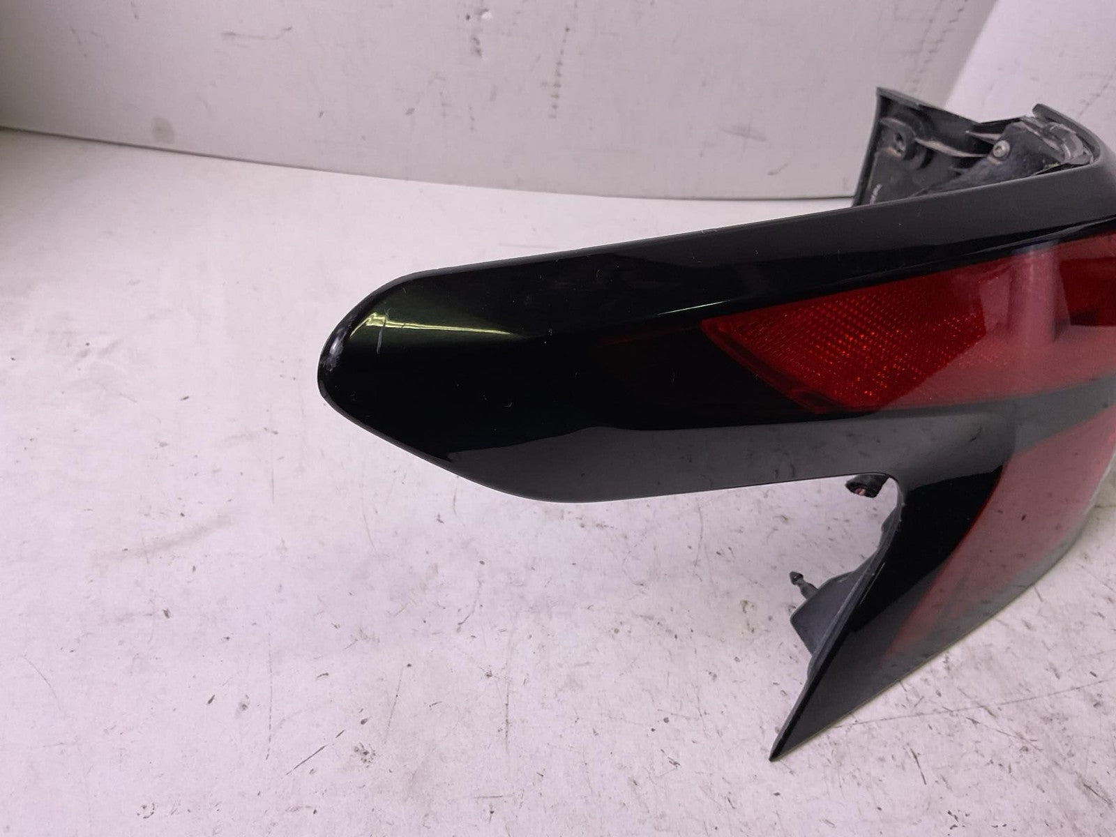 Tail Light Assembly Left Driver Side For 2020 2021 2022 2023 2024 Nissan Versa4