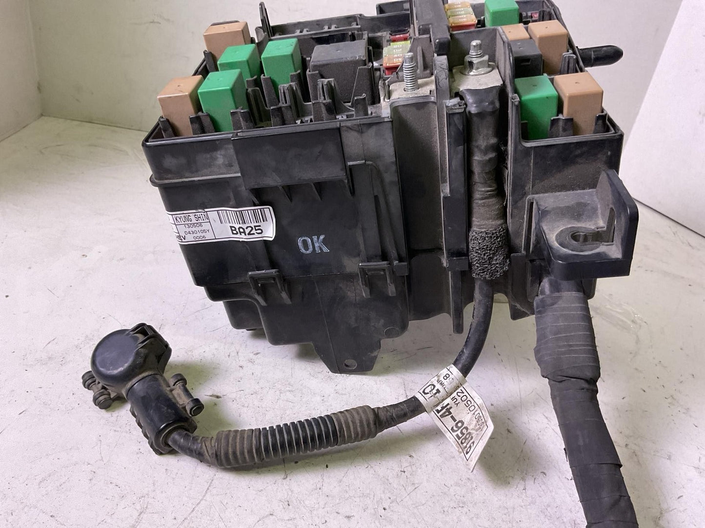 Engine Fuse Box KIA OPTIMA 11 12 132