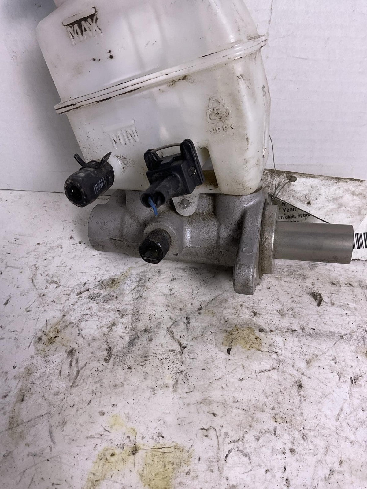 Master Cylinder HYUNDAI SONATA 15 16 17 18 192