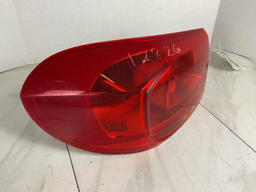 Left Driver Side Tail Light Assembly for 2012-2018 VOLKSWAGEN TIGUAN1