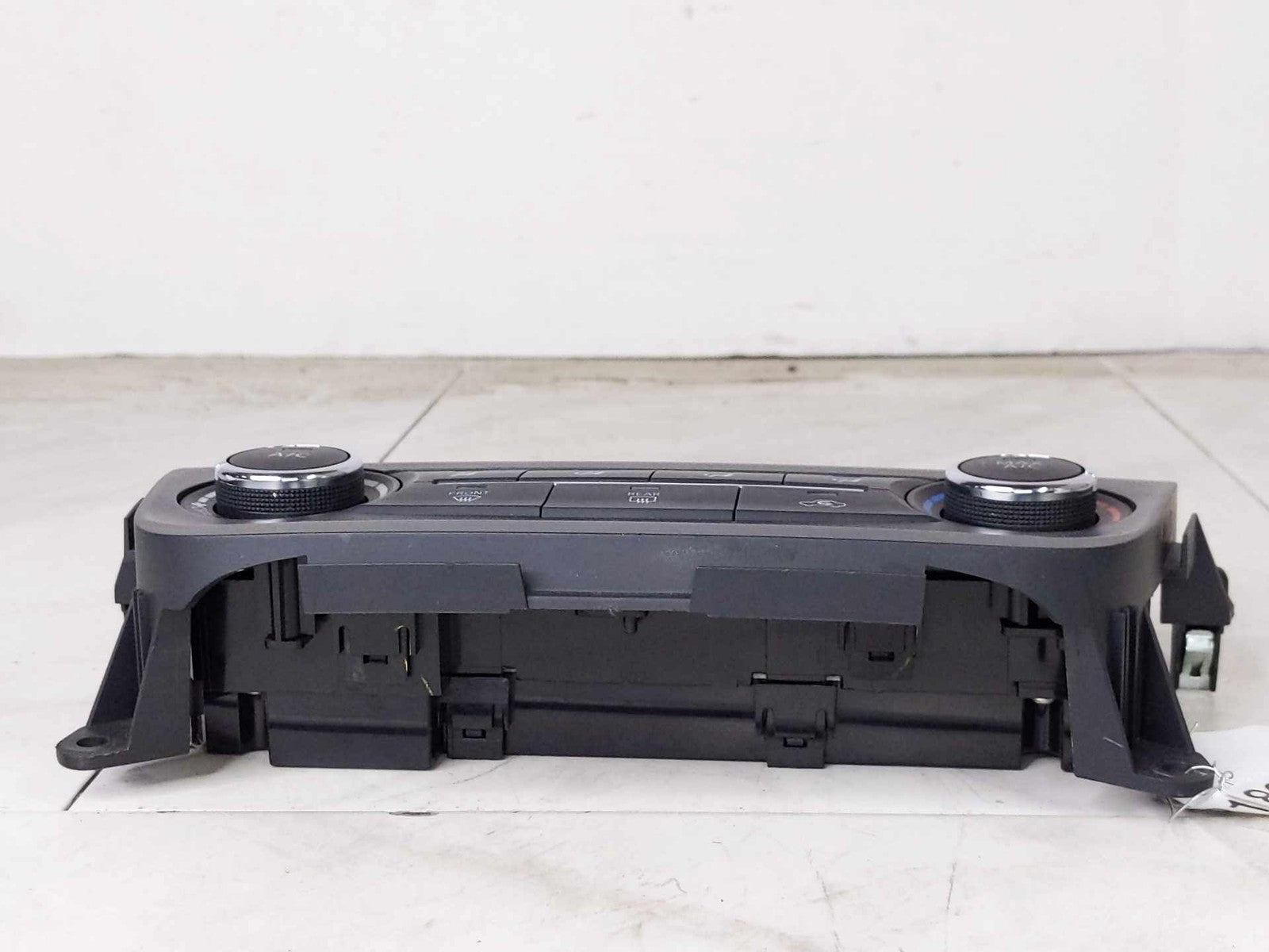 Heater A/c Control NISSAN SENTRA 15 16 176