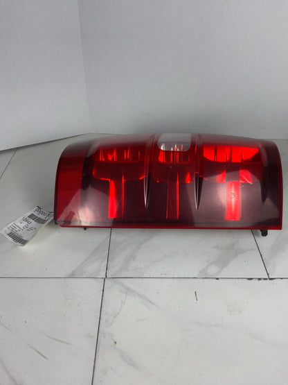Tail Light Assembly CHEVY TAHOE Right 07 08 09 10 11 12 13 140