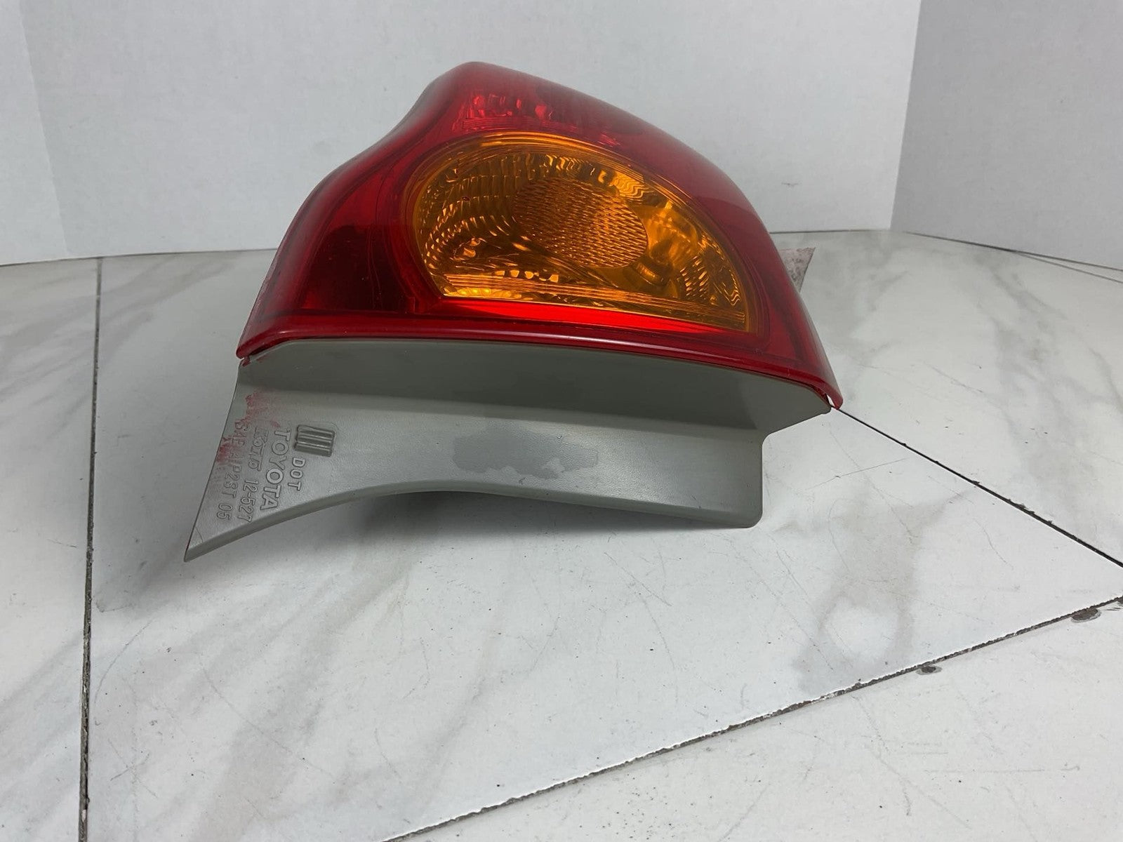 Tail Light Assembly TOYOTA COROLLA Left 09 102