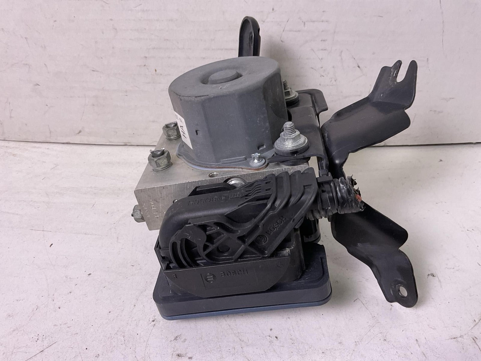 Anti-lock Brake Parts HONDA CRV 12 130