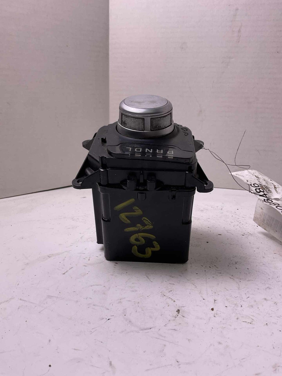 Automatic Transmission Floor Gear Shifter Assembly For 2011-2015 CHRYSLER 2003