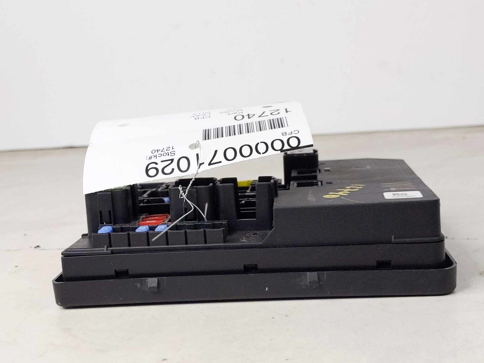 Cabin Fuse Box NISSAN LEAF 132