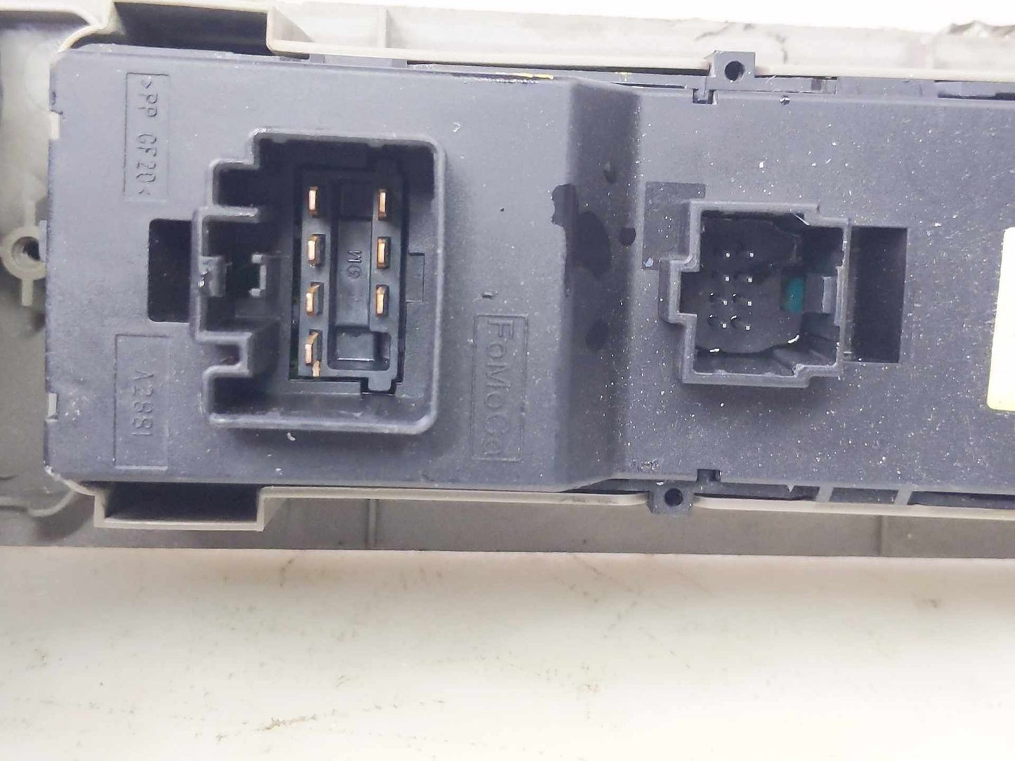 Door Switch Front LINCOLN NAVIGATOR 07 08 09 106