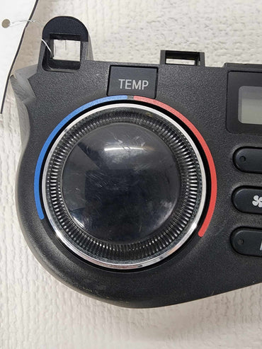 Heater A/c Control TOYOTA PRIUS 12 13 141