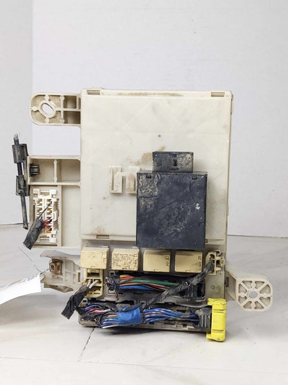 Cabin Fuse Box TOYOTA 4RUNNER 042