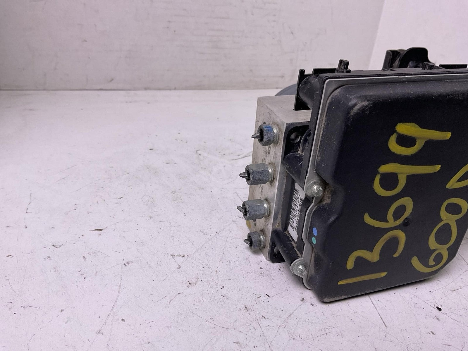 Anti-lock Brake Parts INFINITI G35 07 087