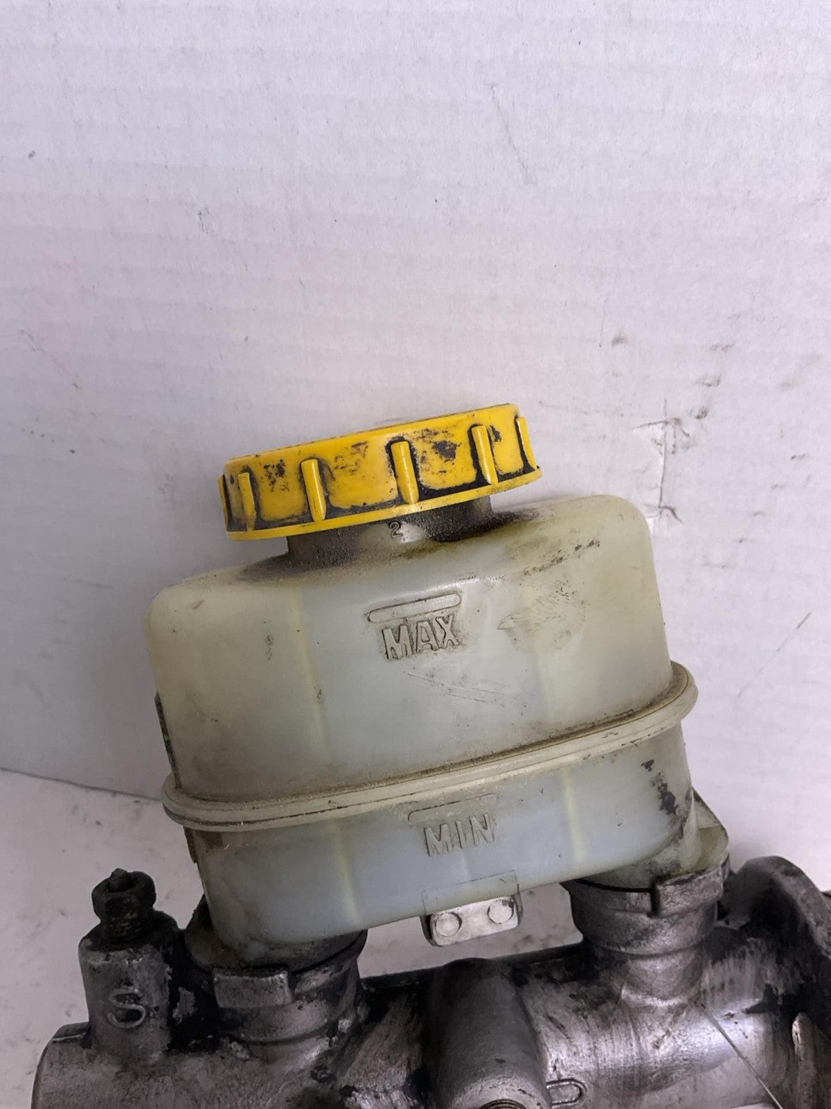 Master Cylinder NISSAN FRONTIER 98 99 00 01 022