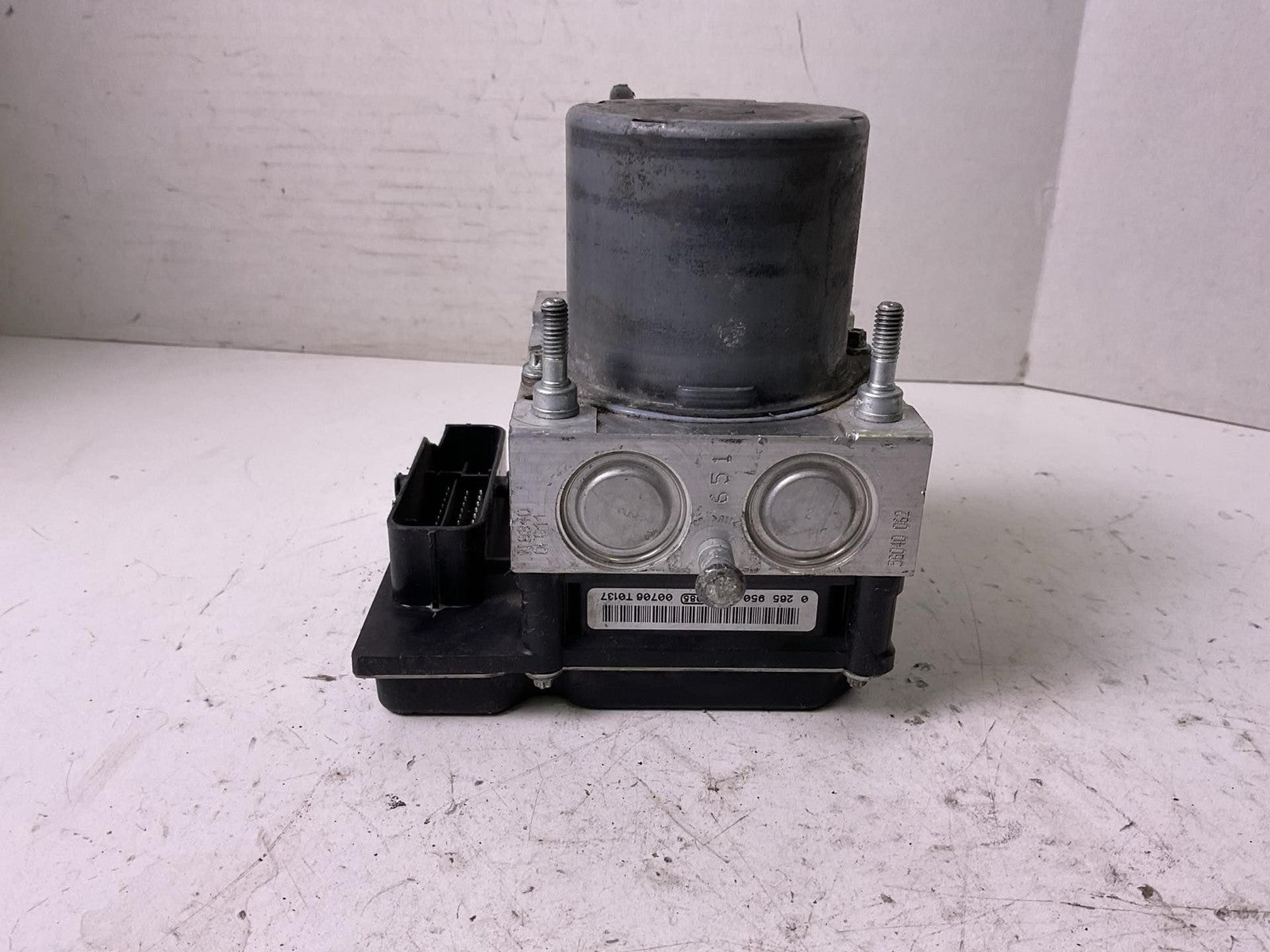 Anti-lock Brake Parts AUDI A6 111