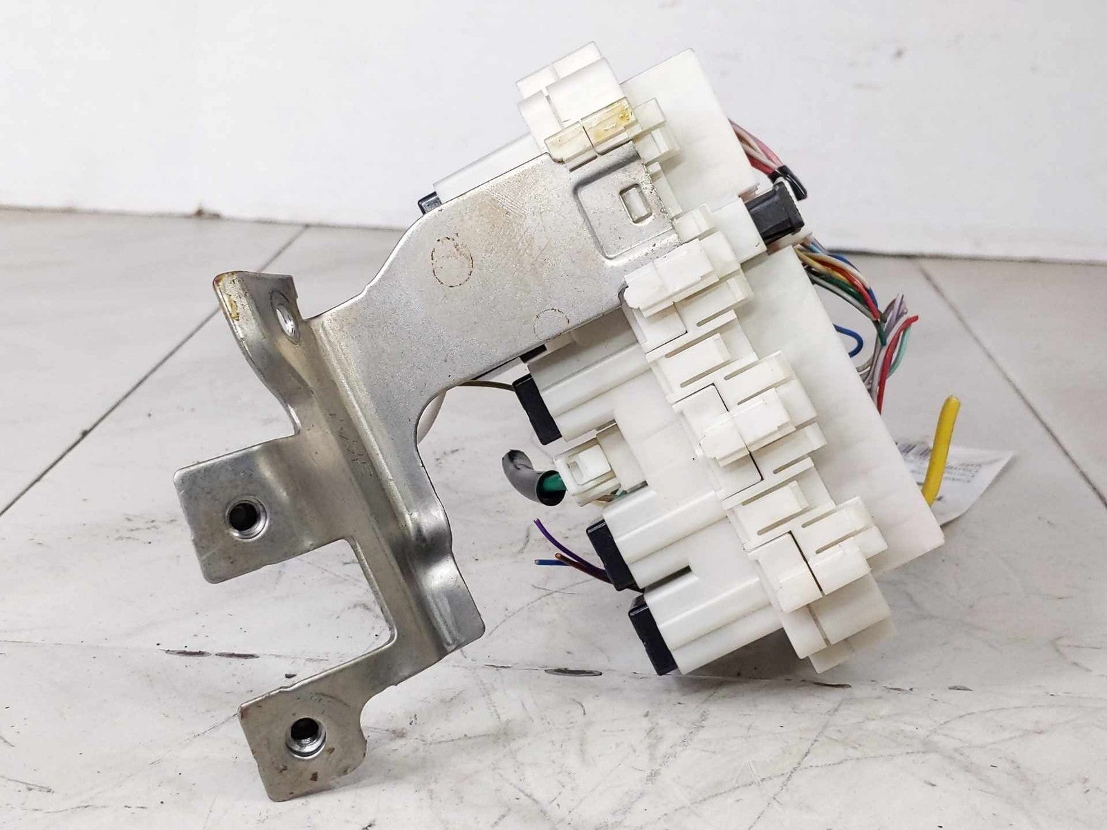 Cabin Fuse Box NISSAN ALTIMA 195