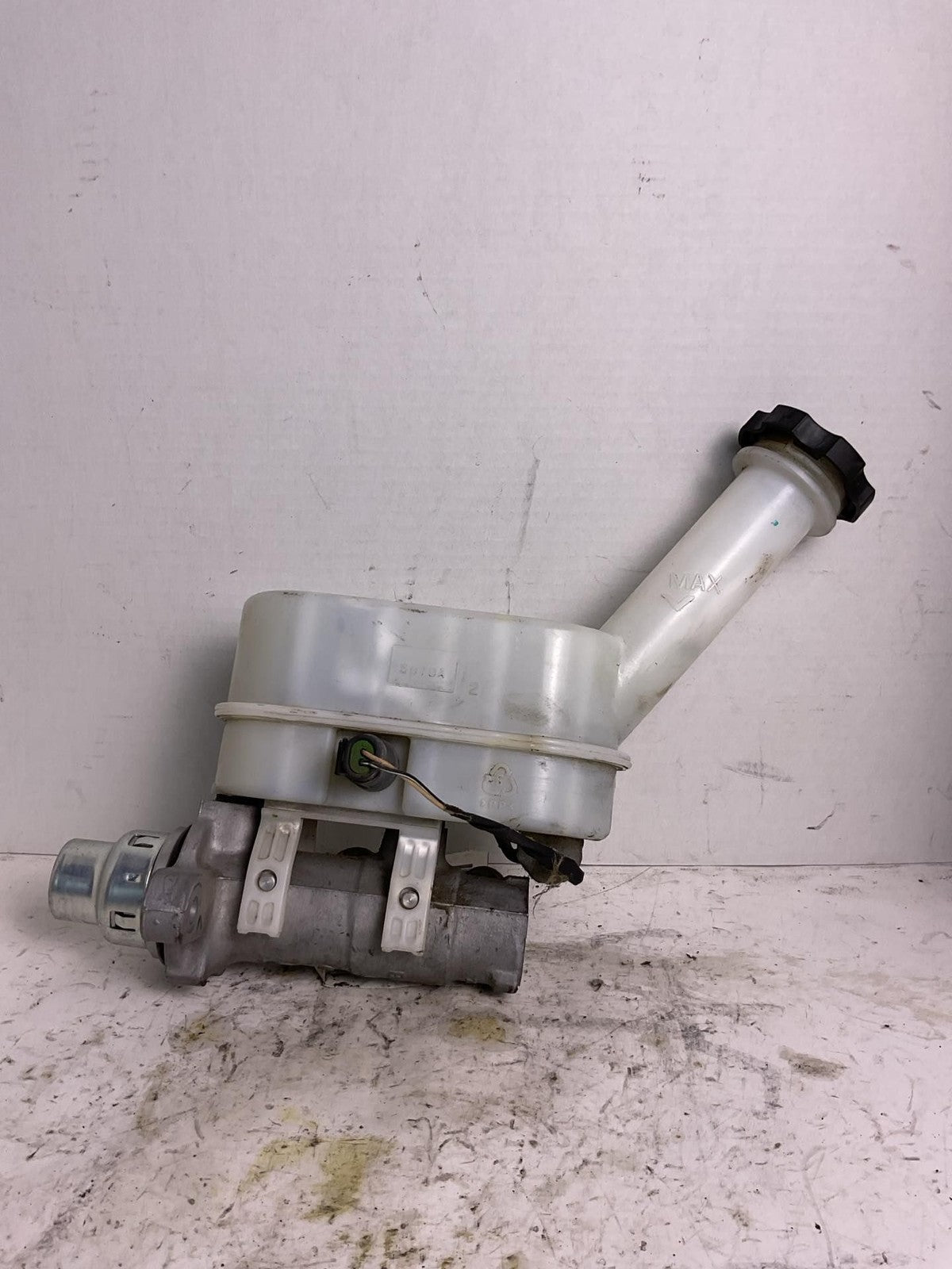 Master Cylinder CHEVY TRAVERSE 09 10 11 12 13 14 15 16 171