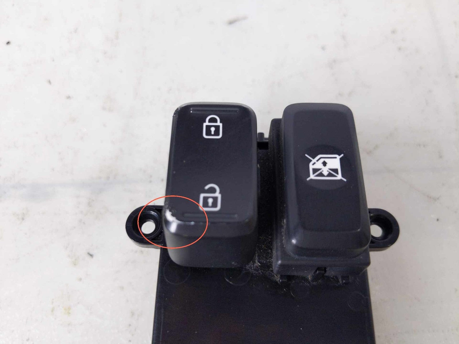 Door Switch Front KIA OPTIMA 11 12 136