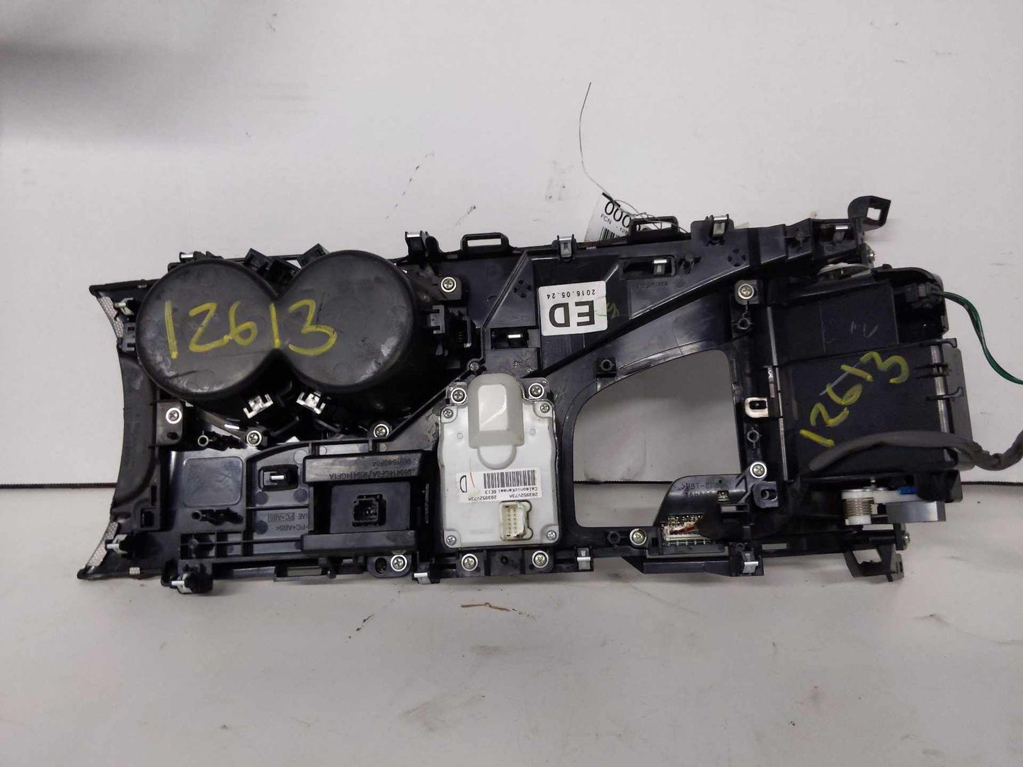 Front Console INFINITI Q50 16 17 18 191